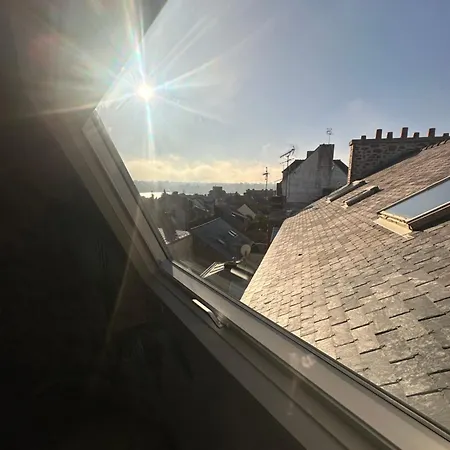 아파트 Petit Cocon Avec Petite Vue 디나르