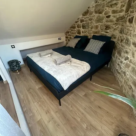 Apartment Petit Cocon Avec Petite Vue *